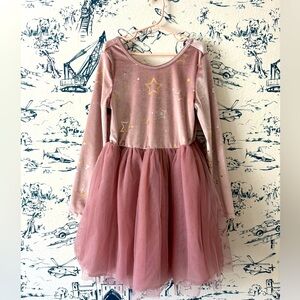 Girls Cat and Jack dress. Size m/8